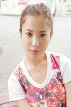 开裆黑丝自摸逼逼道具抽插性感大屁股诱