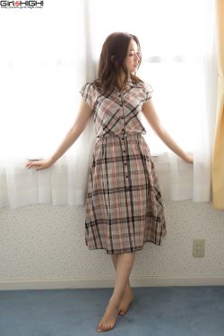 结婚礼服电影高清在线