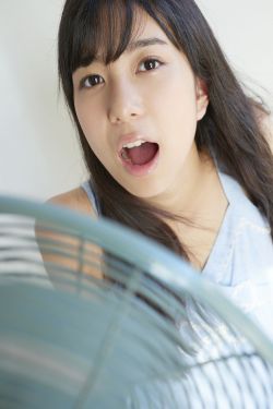 我的放荡丝袜美腿上司